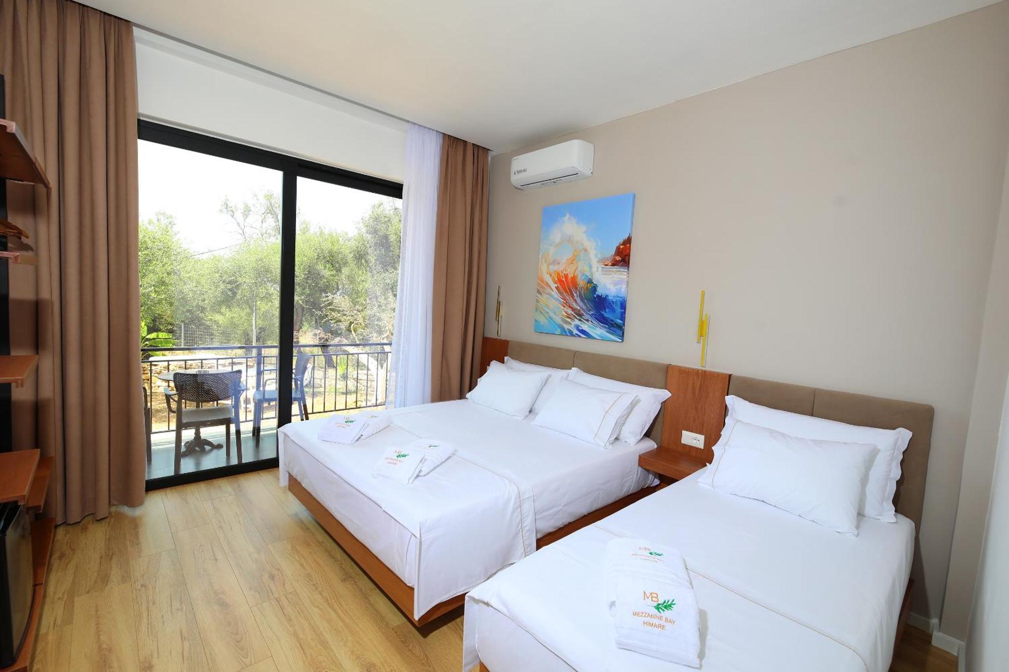 Hotel Mezzanine Bay Himare Esterno foto