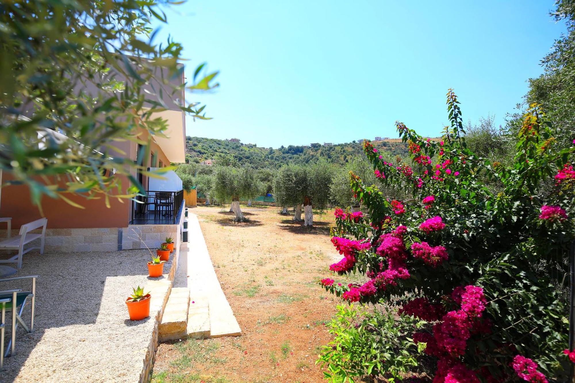 Hotel Mezzanine Bay Himare Esterno foto